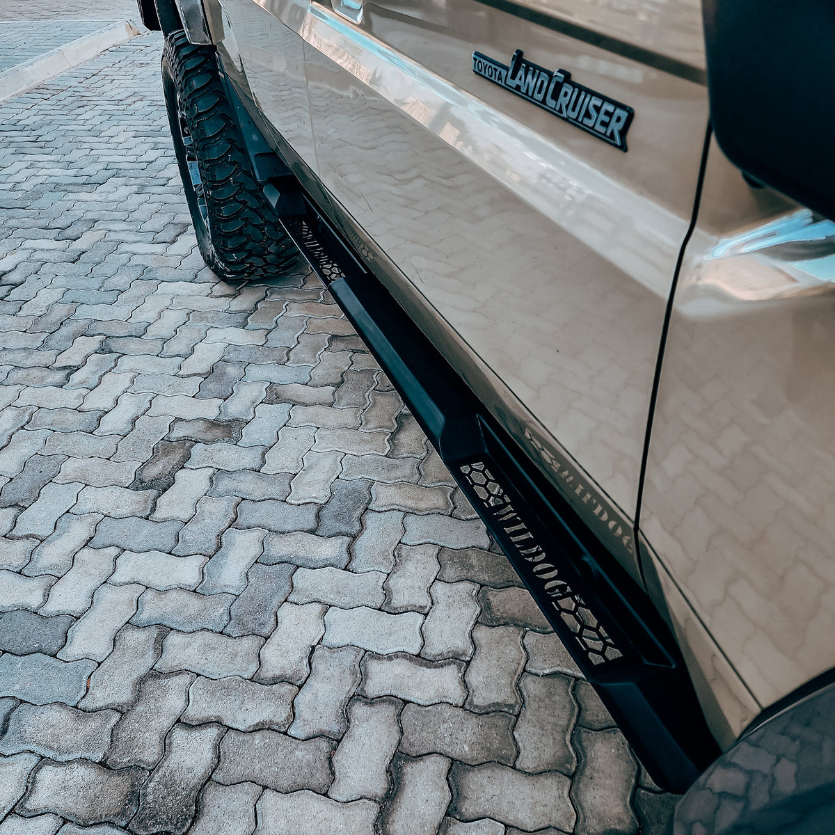 WILDOG Toyota LC79 Series Pickup (2007-2023) Warrior Style Rock Sliders - Double Cab