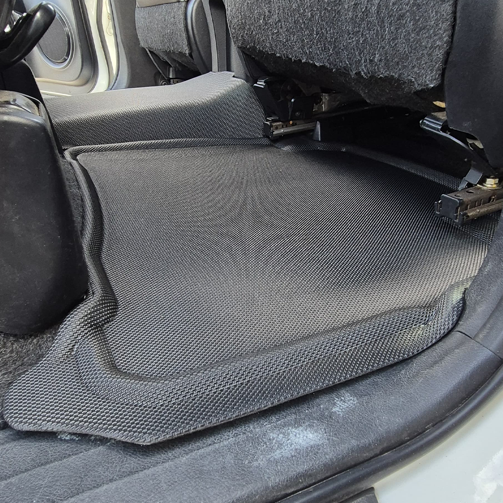3D MAXpider KAGU Fortuner 2016-Present (AT) Moulded Floor Mats