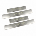 Mazda BT-50: Scuffplate with LED