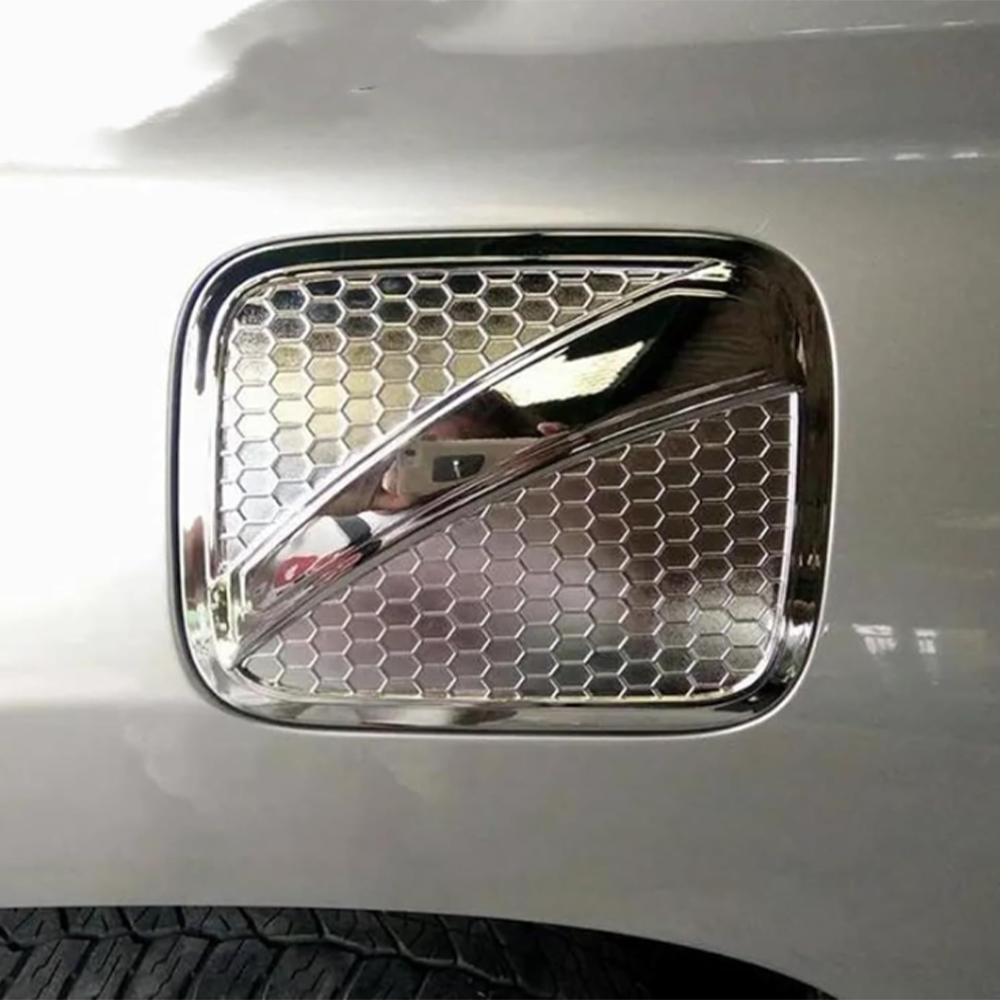 Pajero Sport 2016-2025 fuel cap cover chrome