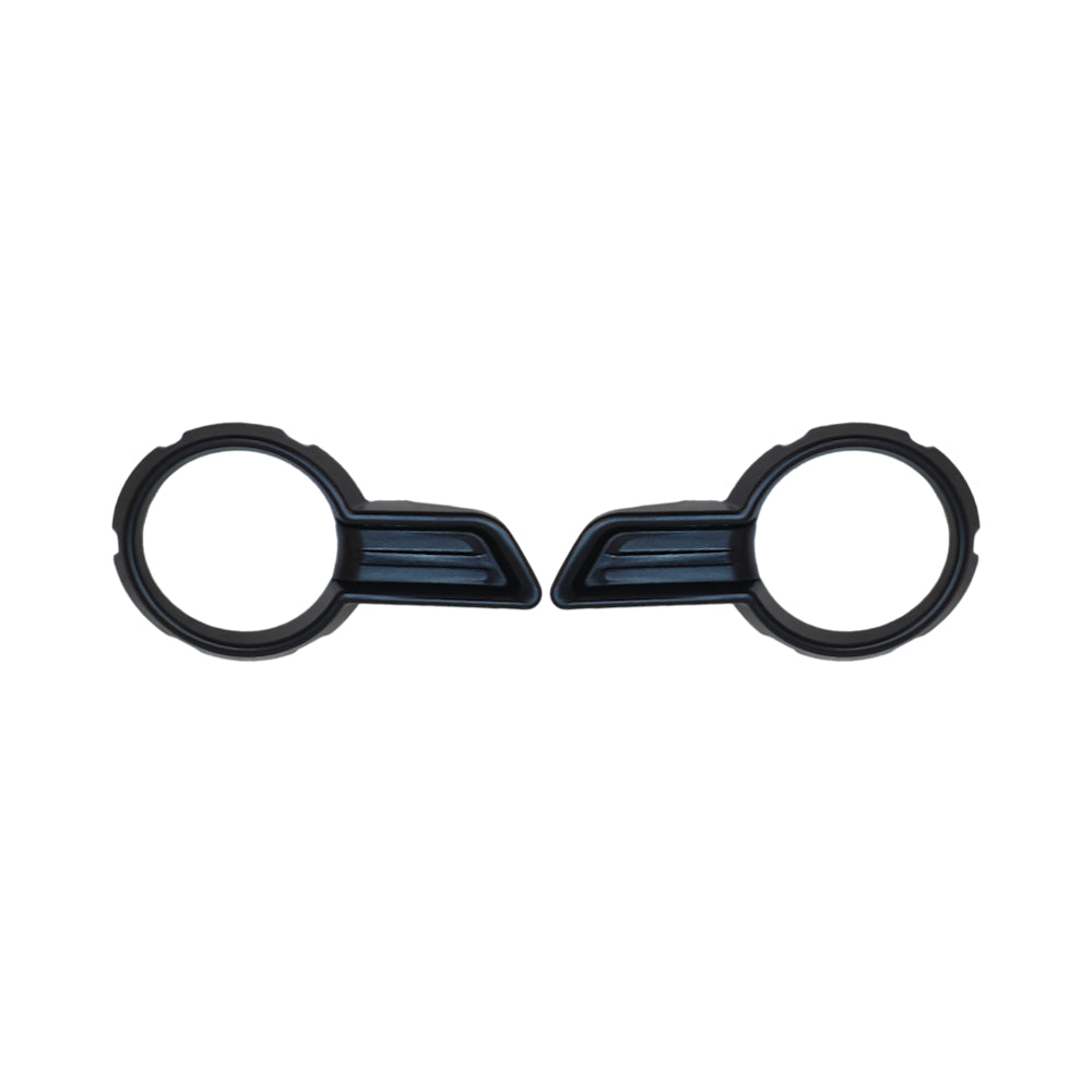 Toyota Revo: Foglight Cover M/B