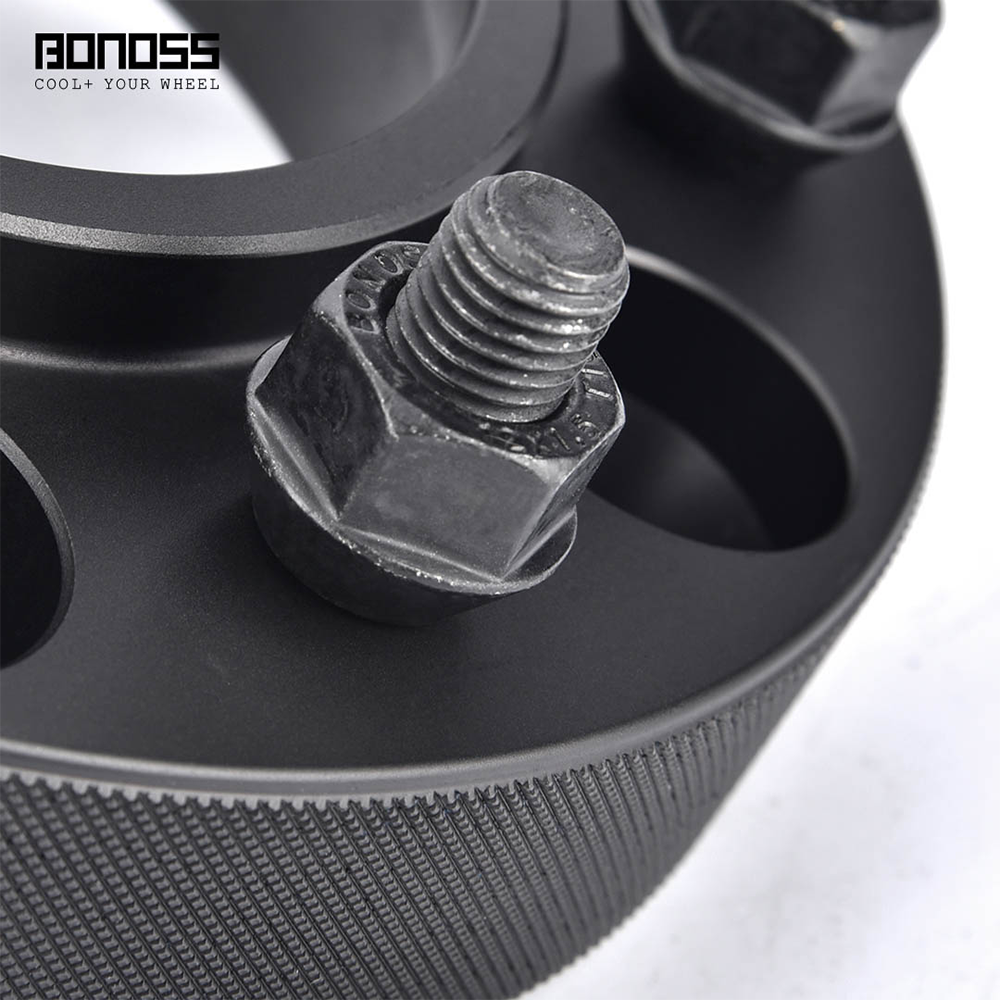 Toyota Hilux 30mm Bonoss Wheelspacer